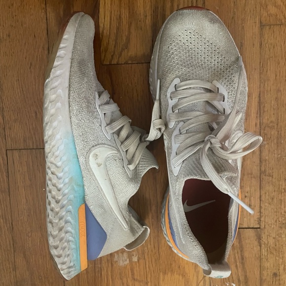 Nike Epic React Sz 7.5 - Picture 1 of 1
